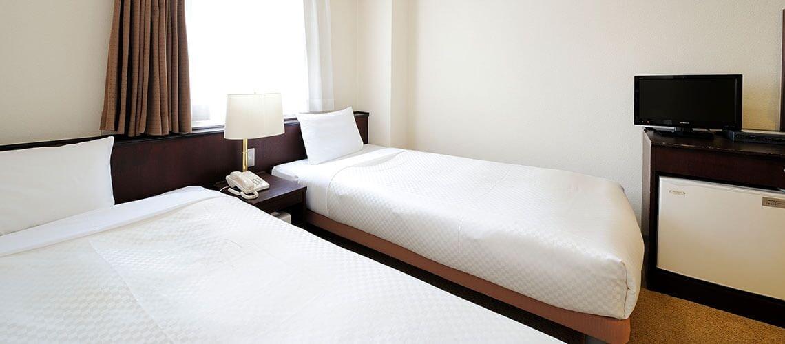 Sendai Business Hotel Ekimae Buitenkant foto