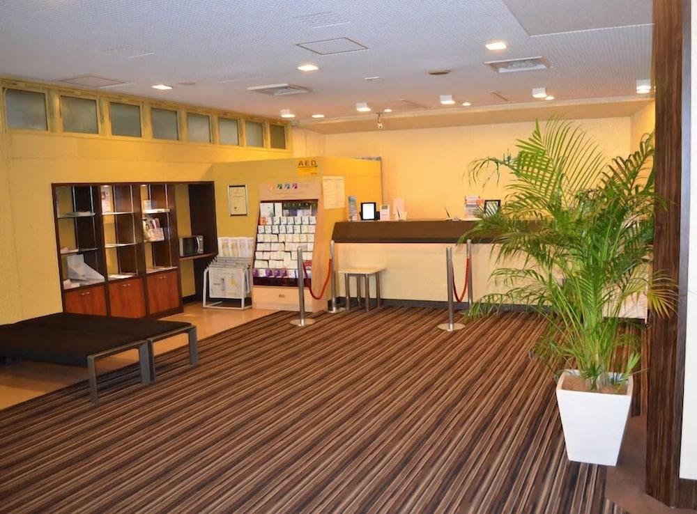 Sendai Business Hotel Ekimae Buitenkant foto