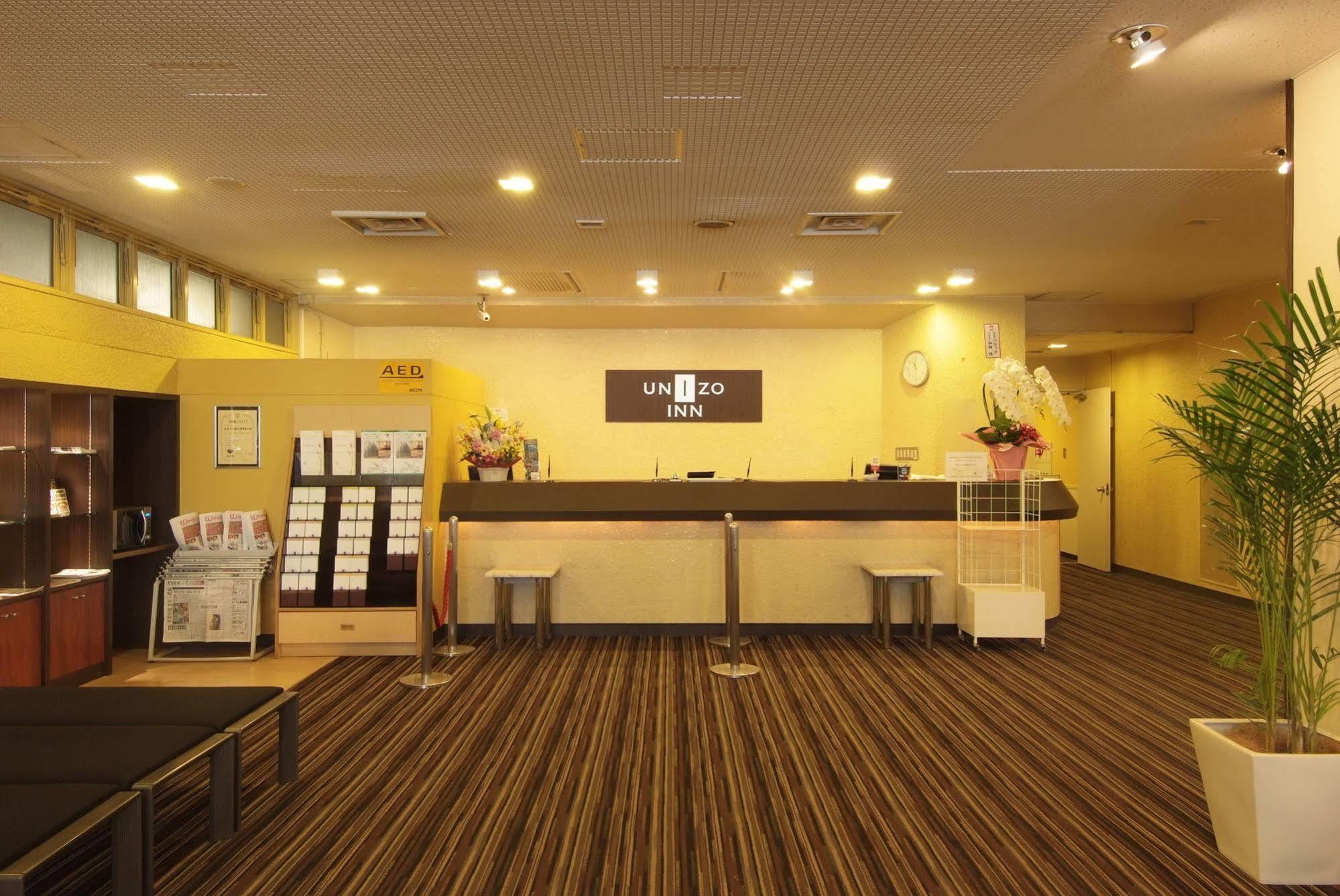 Sendai Business Hotel Ekimae Buitenkant foto